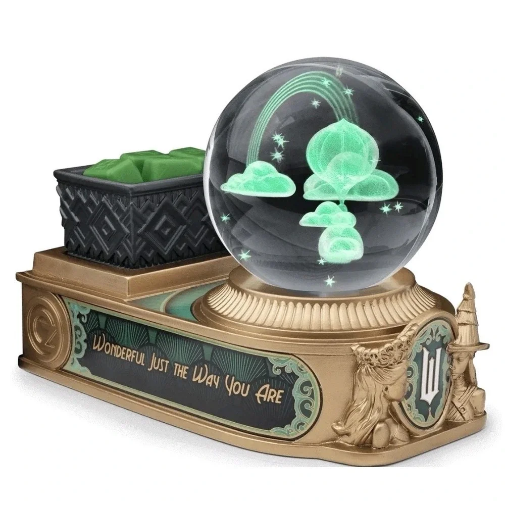 Scentsy Wicked Warmer Emerald City Crystal Ball Wax Melter New in Box Broadway